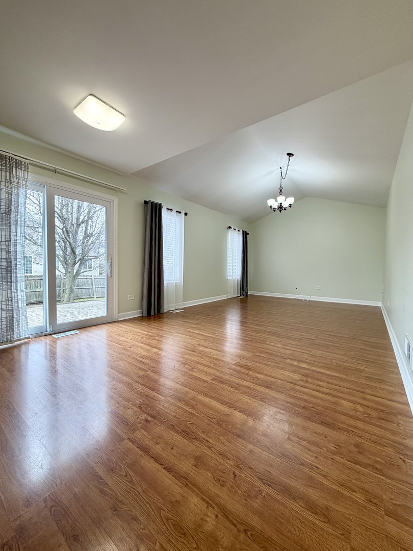 665 Lakewood Farms Drive Bolingbrook IL 60490