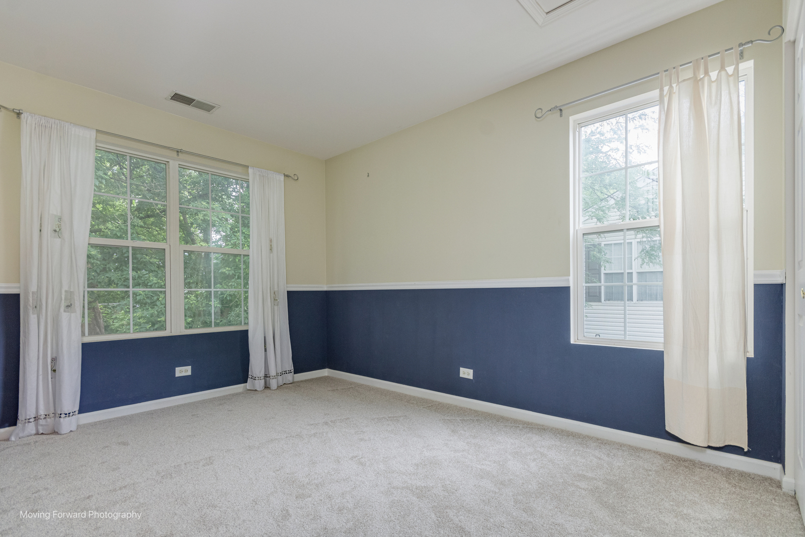 2417 Stoughton Circle Aurora IL 60502