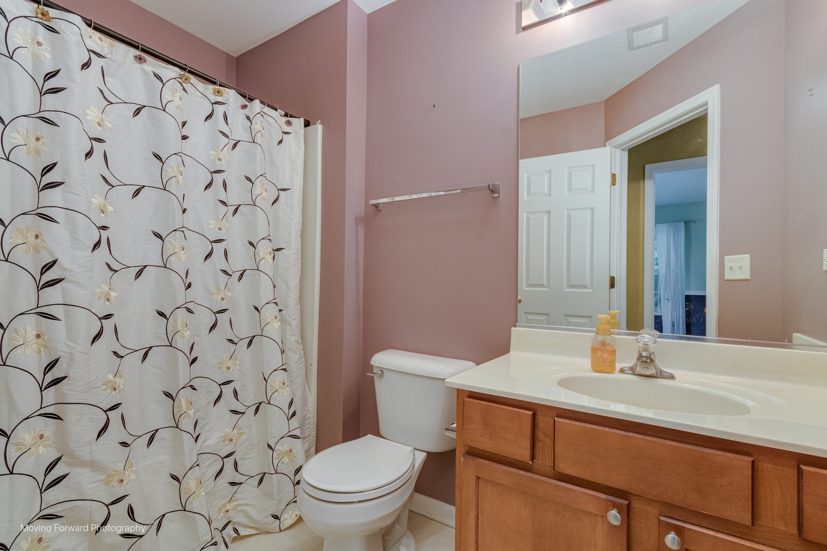 2417 Stoughton Circle Aurora IL 60502