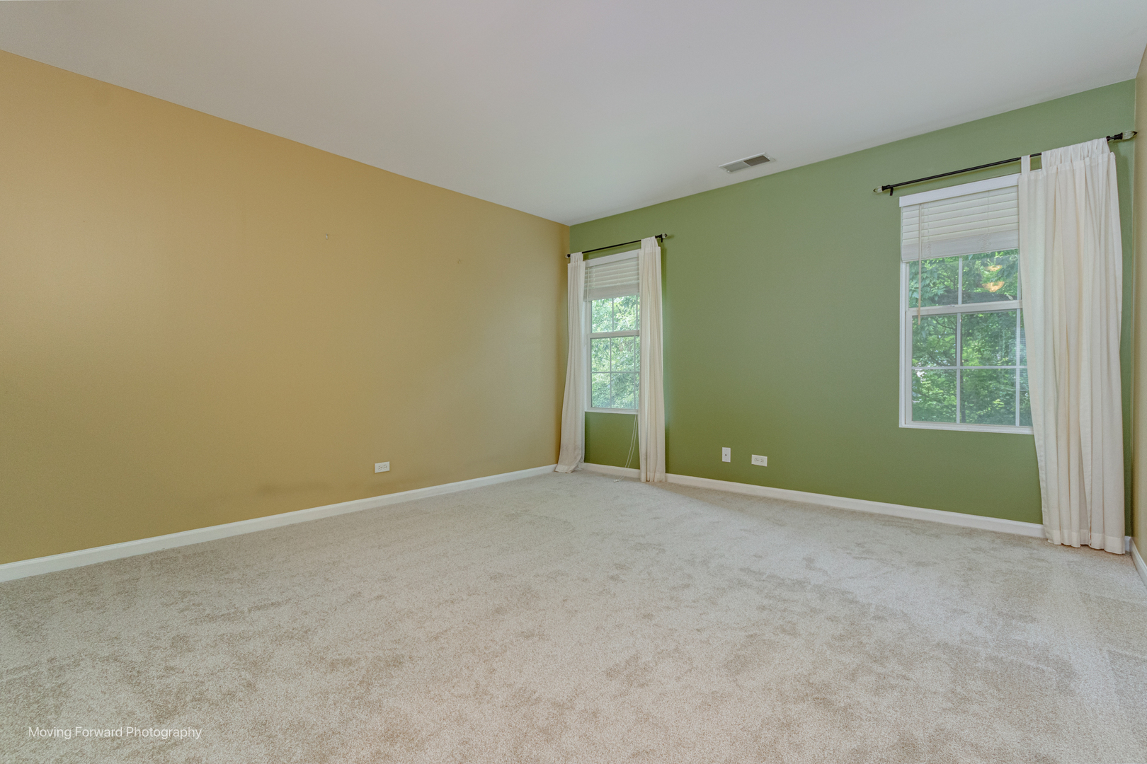 2417 Stoughton Circle Aurora IL 60502