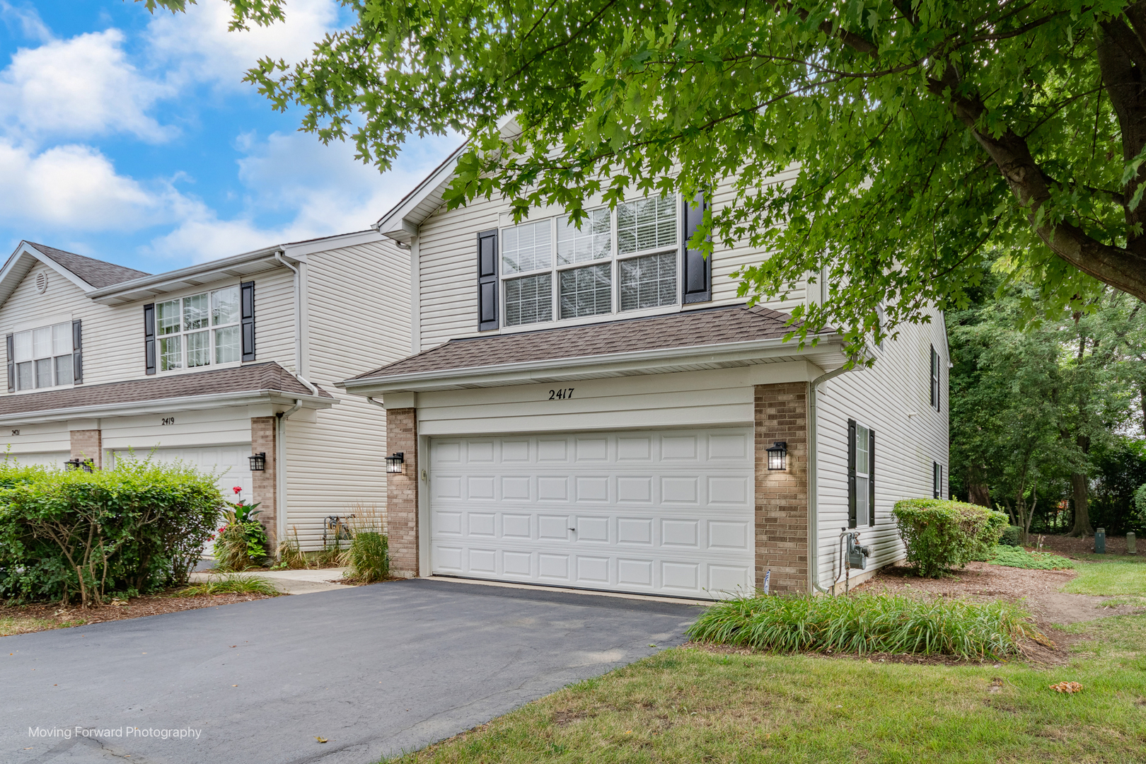 2417 Stoughton Circle Aurora IL 60502