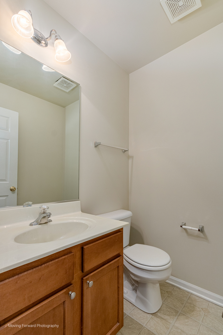 2417 Stoughton Circle Aurora IL 60502