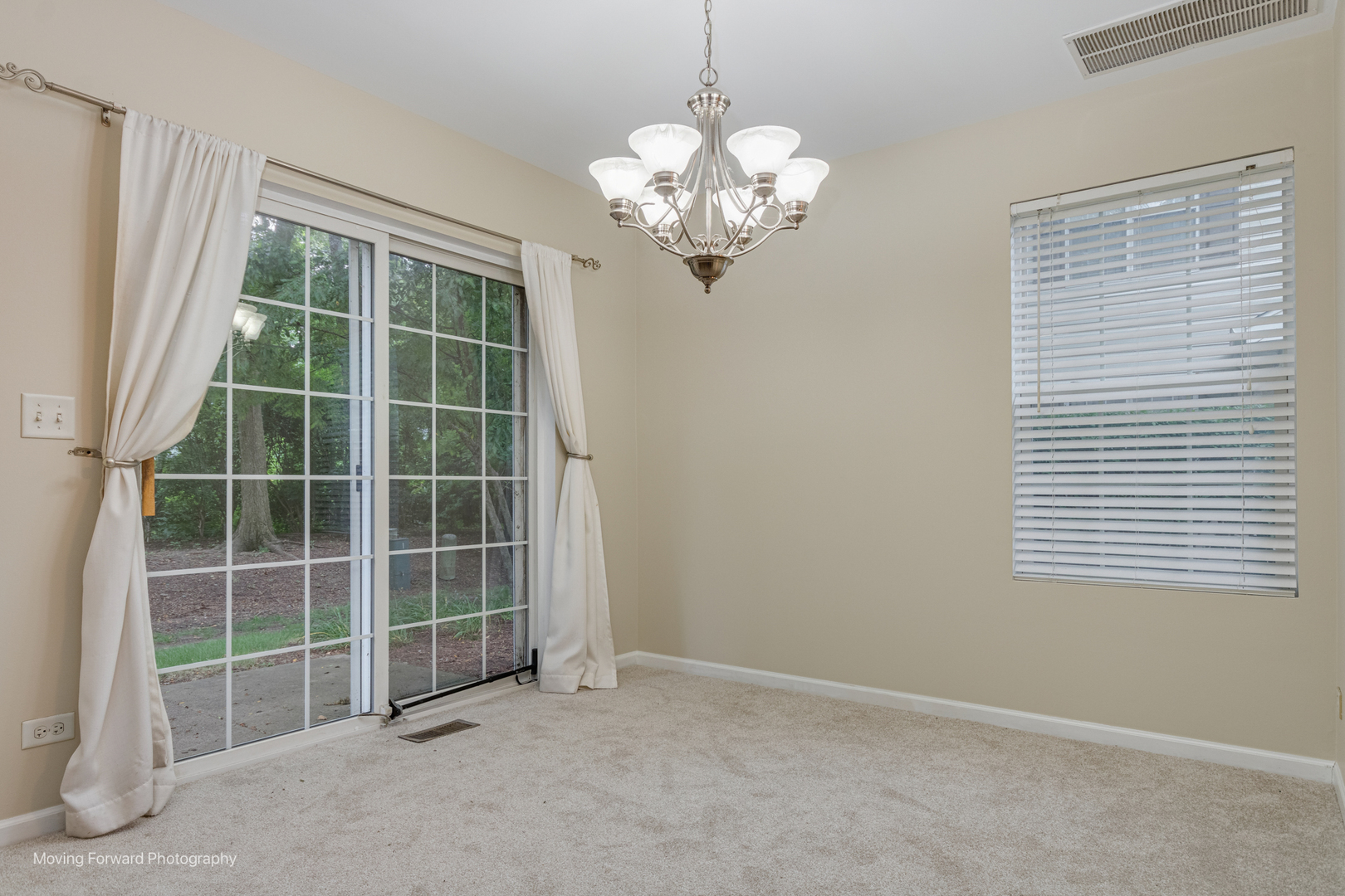 2417 Stoughton Circle Aurora IL 60502