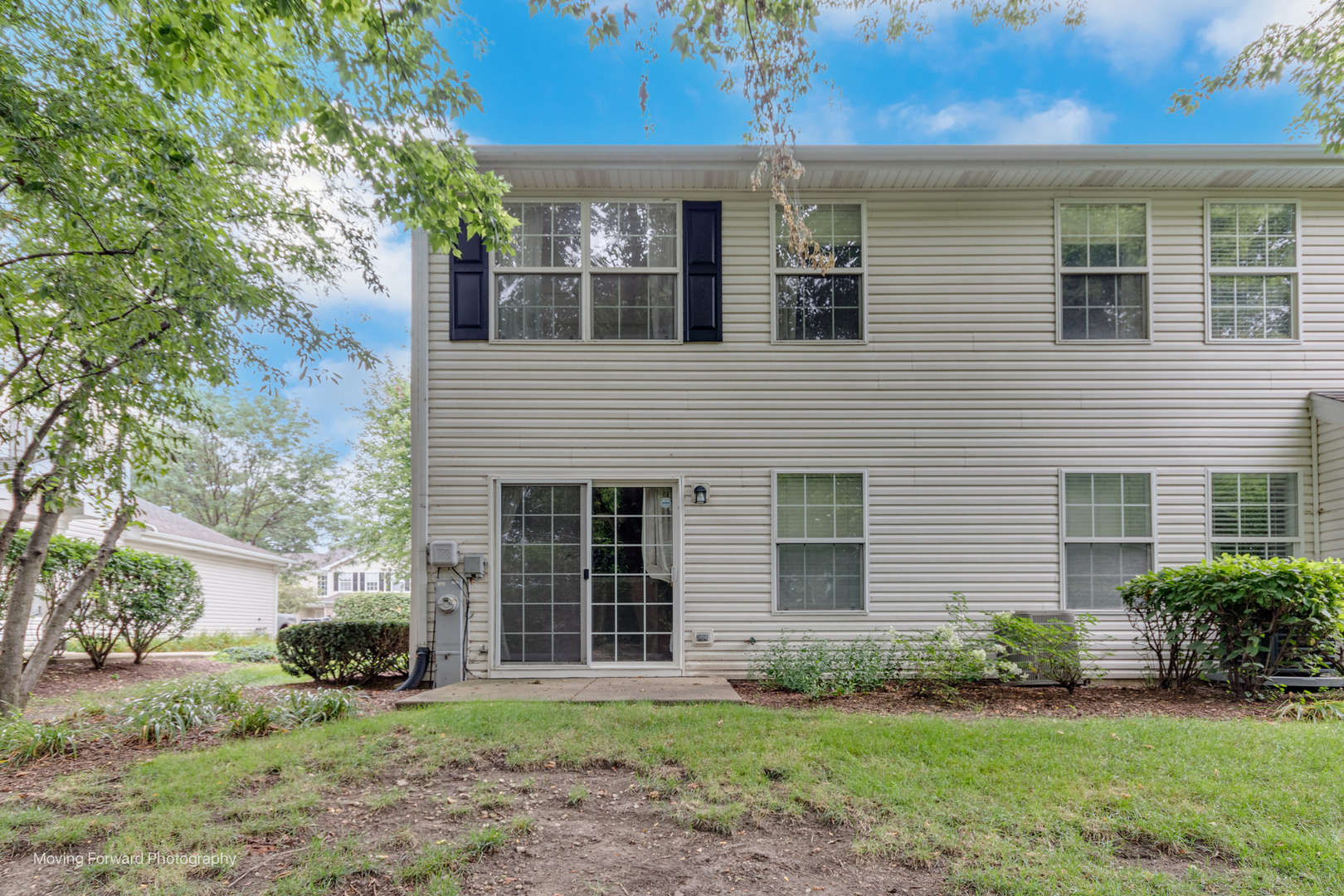 2417 Stoughton Circle Aurora IL 60502