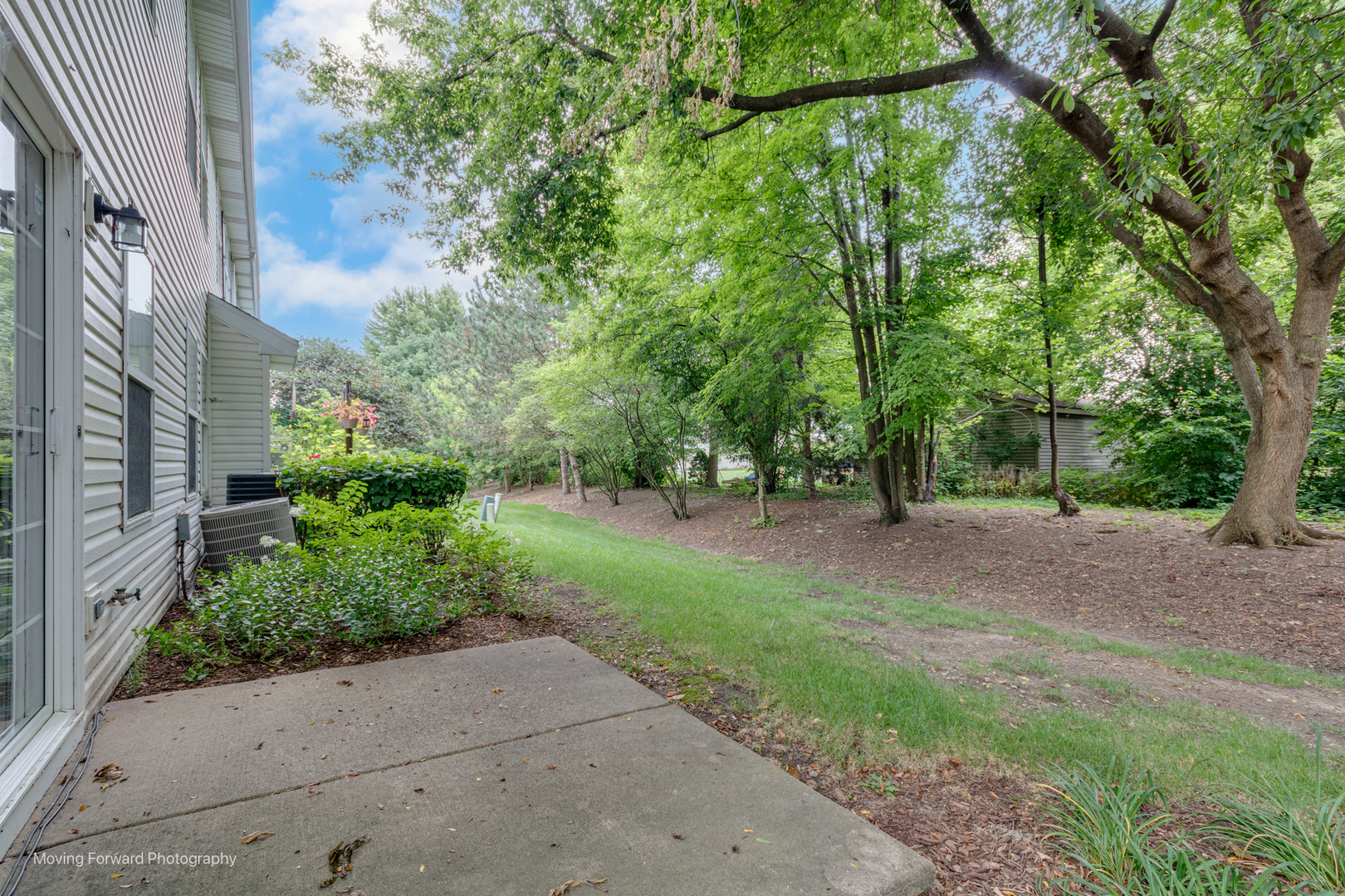 2417 Stoughton Circle Aurora IL 60502