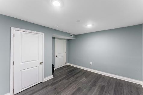 1121 North Leclaire Avenue Chicago IL 60651
