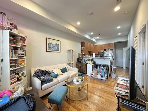 1406 West Superior Street Chicago IL 60642