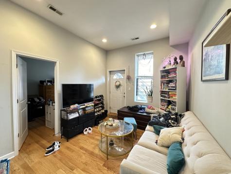 1406 West Superior Street Chicago IL 60642