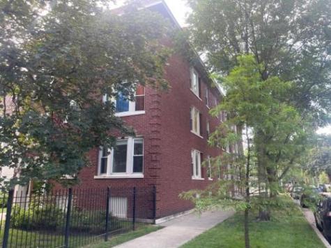 7025 North Damen Avenue Chicago IL 60645