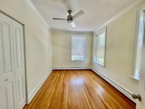7025 North Damen Avenue Chicago IL 60645