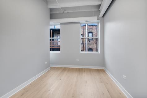 4637 North Ashland Avenue Chicago IL 60640