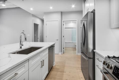 4637 North Ashland Avenue Chicago IL 60640
