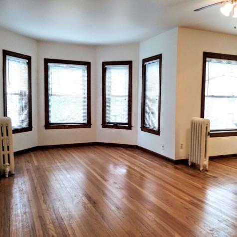 703 West Cornelia Avenue Chicago IL 60657