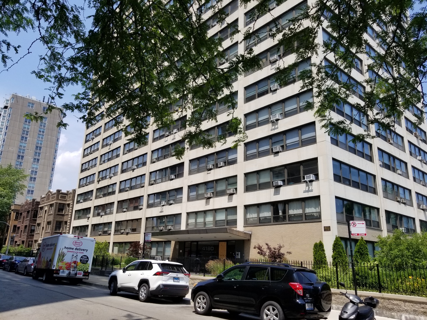 4180 North Marine Drive Chicago IL 60613