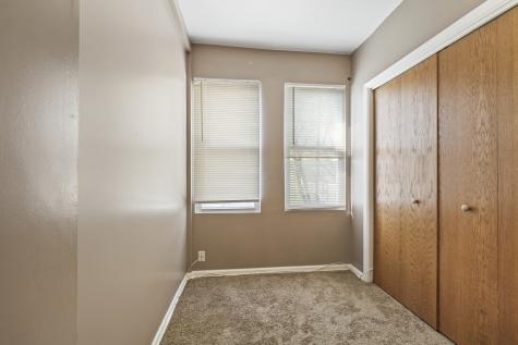 323 Memorial Drive Calumet City IL 60409