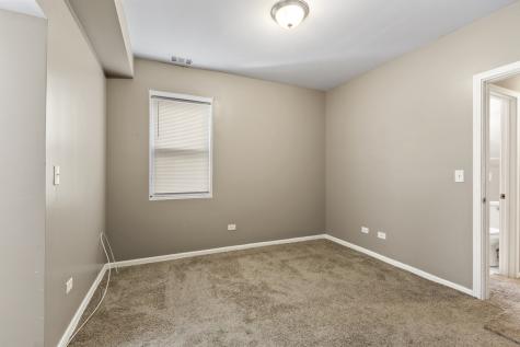 323 Memorial Drive Calumet City IL 60409