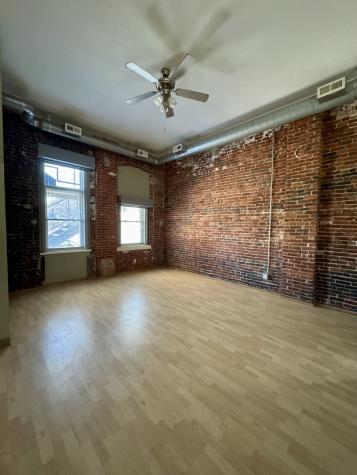 1809 1/2 2ND Avenue Rock Island IL 61265