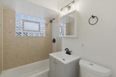 8917 South Cottage Grove Avenue Chicago IL 60619