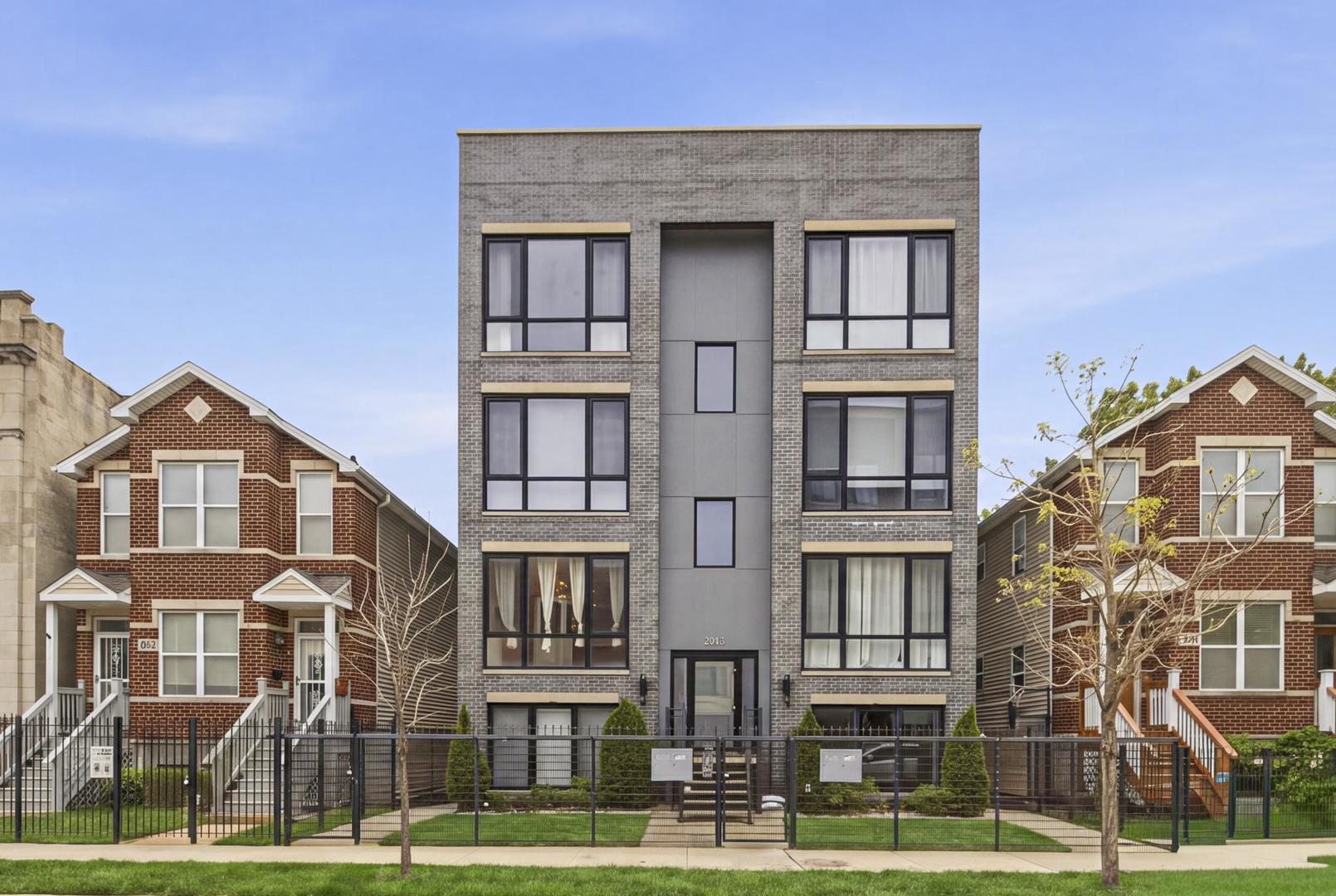 2143 West Adams Street Chicago IL 60612