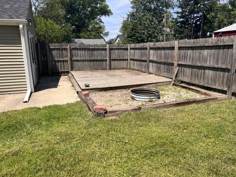 11 Cross Street Bristol IL 60512