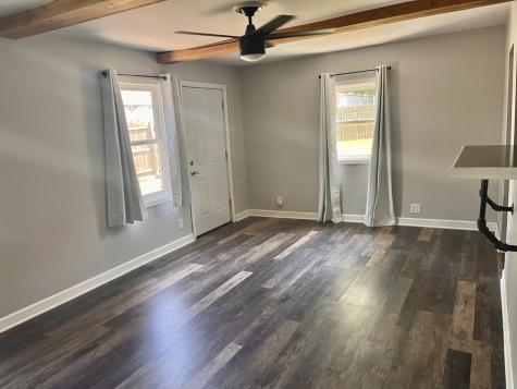11 Cross Street Bristol IL 60512