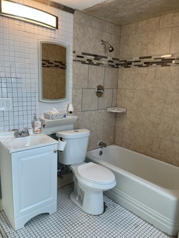 8153 South Exchange Avenue Chicago IL 60617