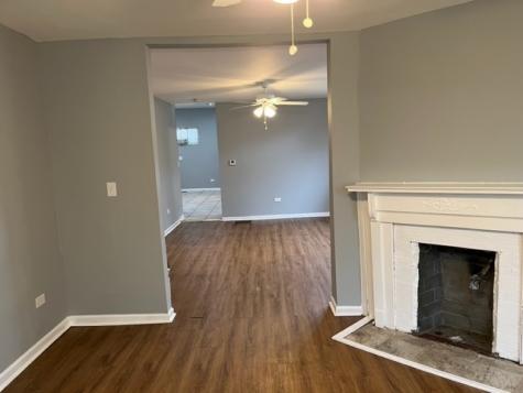 8153 South Exchange Avenue Chicago IL 60617