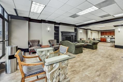 10 East Ontario Street Chicago IL 60611