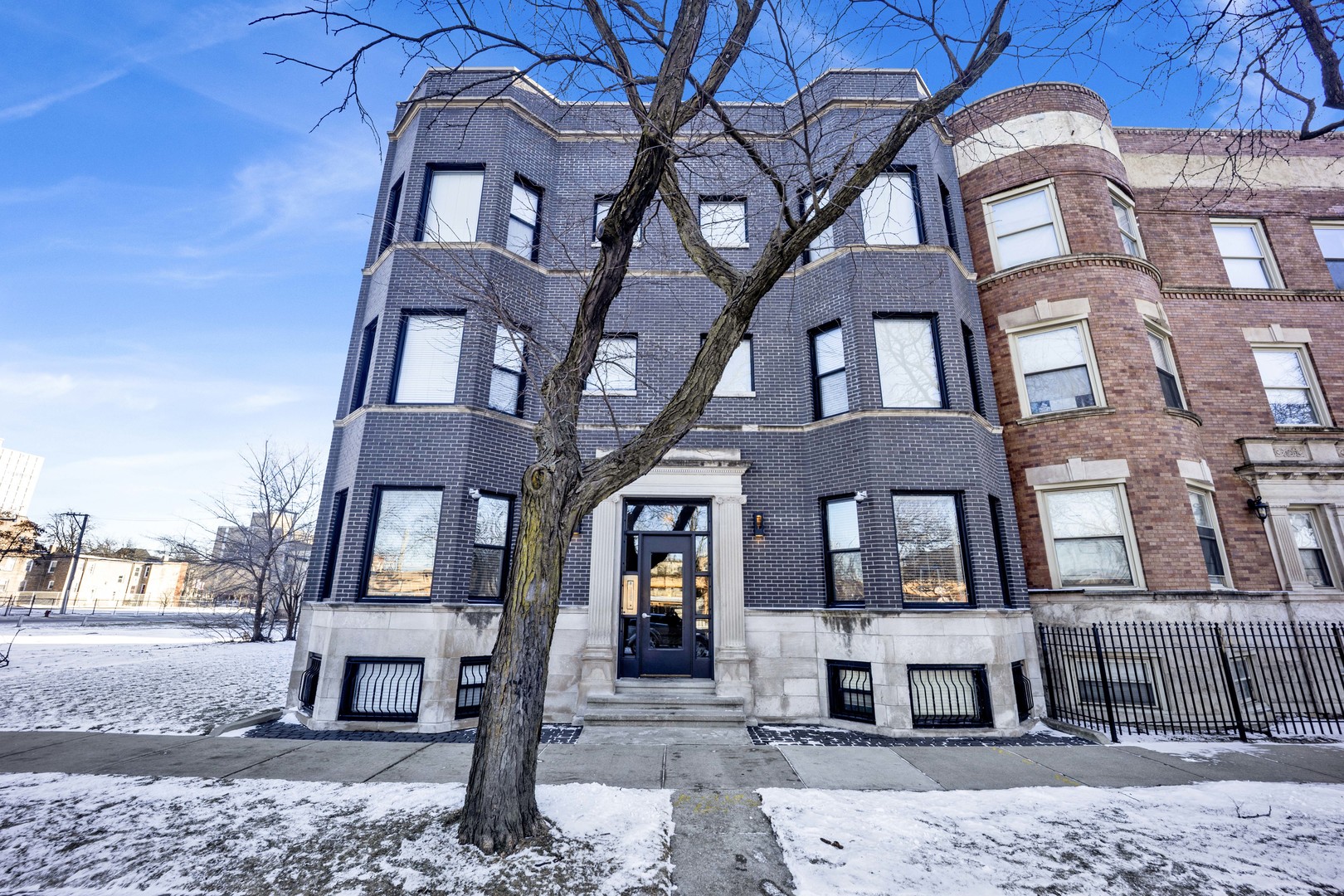 4911 South Calumet Avenue Chicago IL 60615