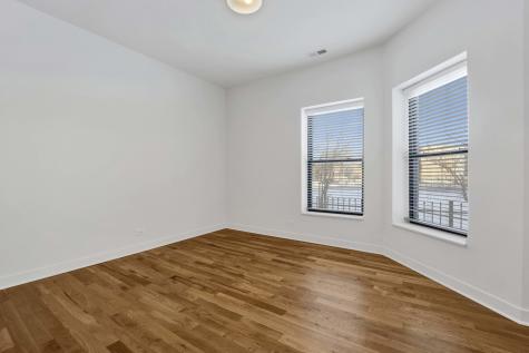 4911 South Calumet Avenue Chicago IL 60615