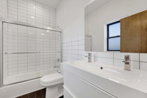 4911 South Calumet Avenue Chicago IL 60615