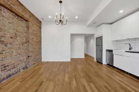 4911 South Calumet Avenue Chicago IL 60615