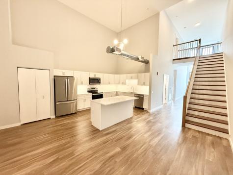 1900 West Lawrence Avenue Chicago IL 60640