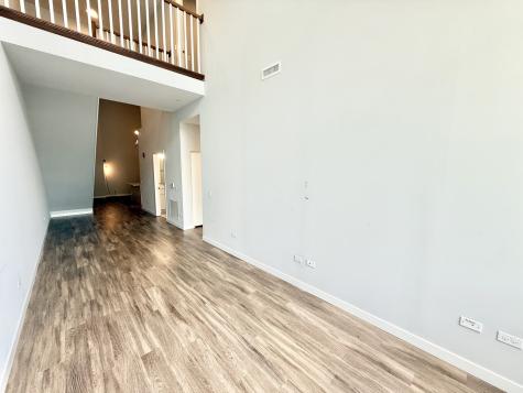 1900 West Lawrence Avenue Chicago IL 60640