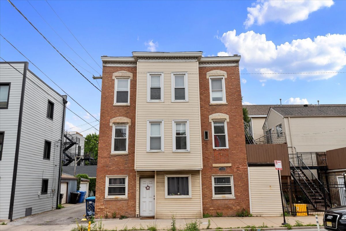 1849 West Augusta Boulevard Chicago IL 60622