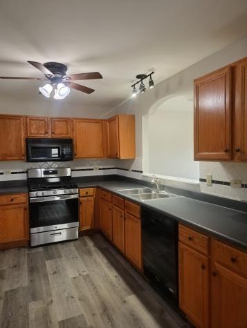 675 Fieldcrest Drive South Elgin IL 60177