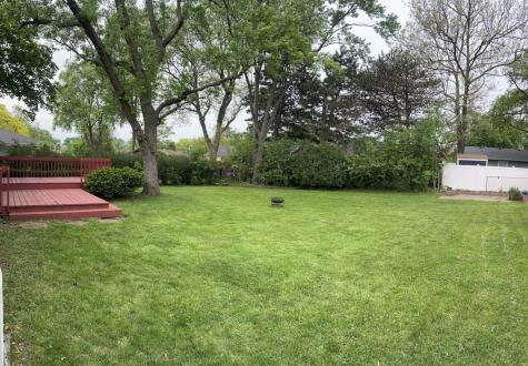 1520 North Fernandez Place Arlington Heights IL 60004