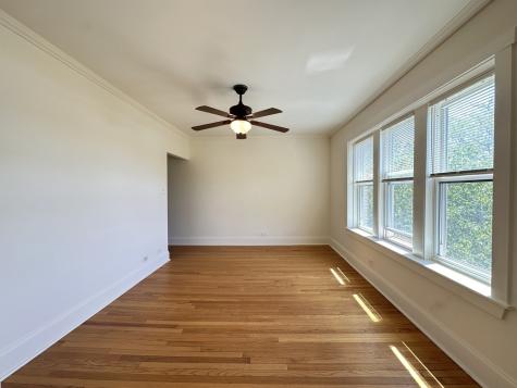2856 West Cullom Avenue Chicago IL 60618