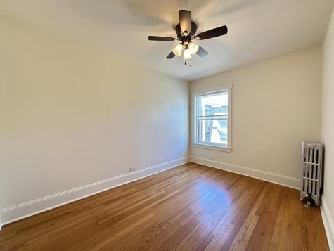 2856 West Cullom Avenue Chicago IL 60618