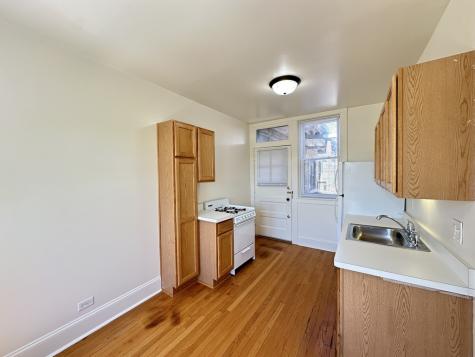 2856 West Cullom Avenue Chicago IL 60618