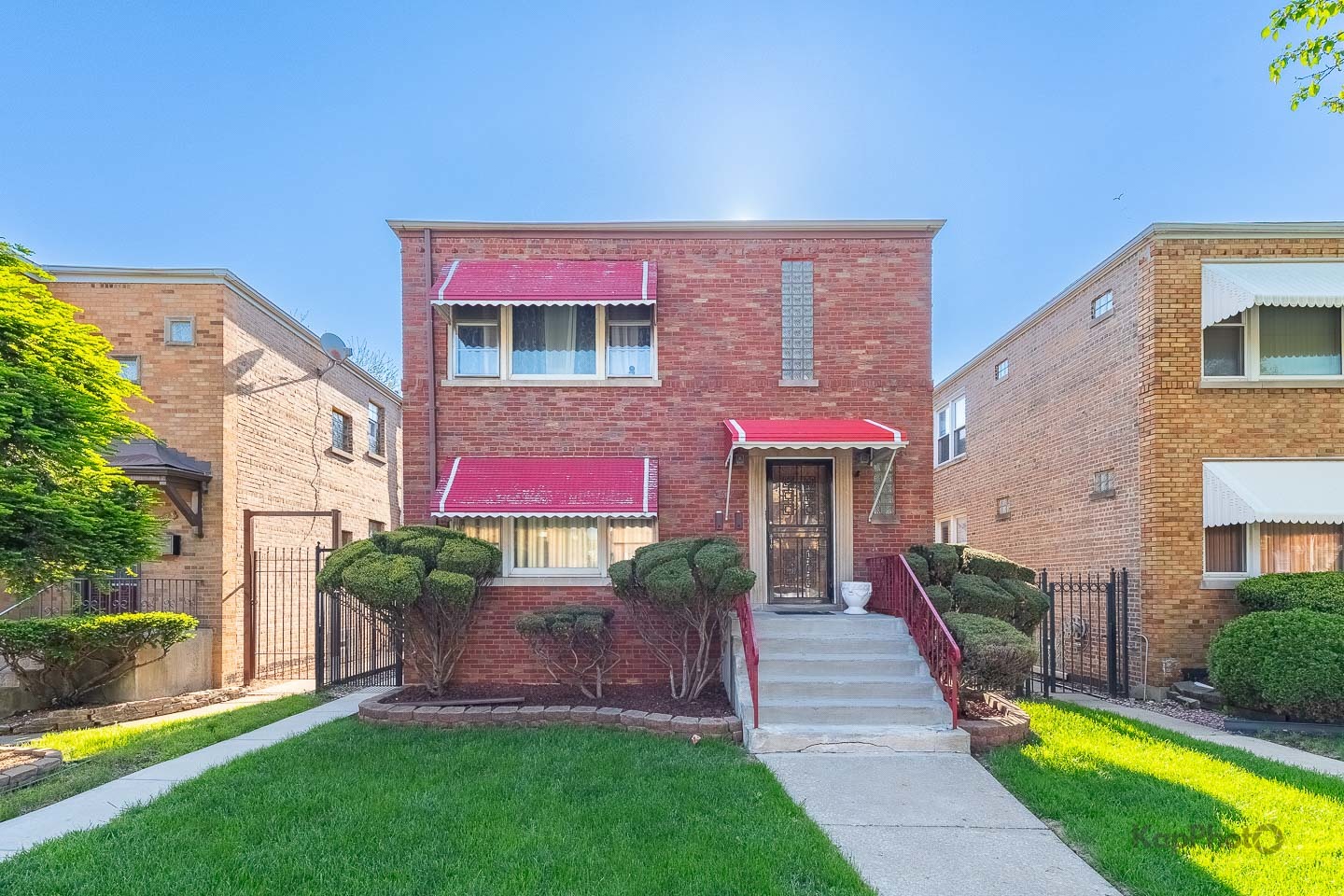 8725 South Harper Avenue Chicago IL 60619