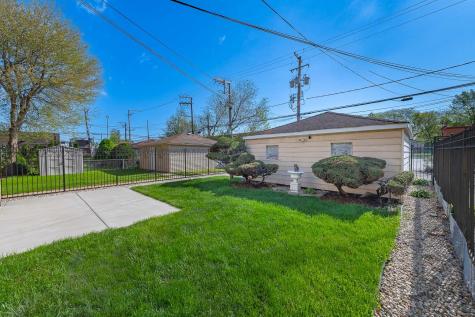 8725 South Harper Avenue Chicago IL 60619