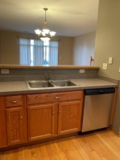 2332 Overlook Court Naperville IL 60563