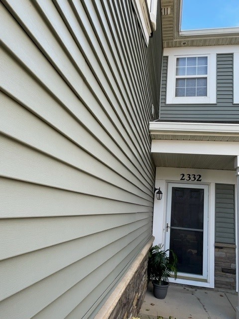 2332 Overlook Court Naperville IL 60563