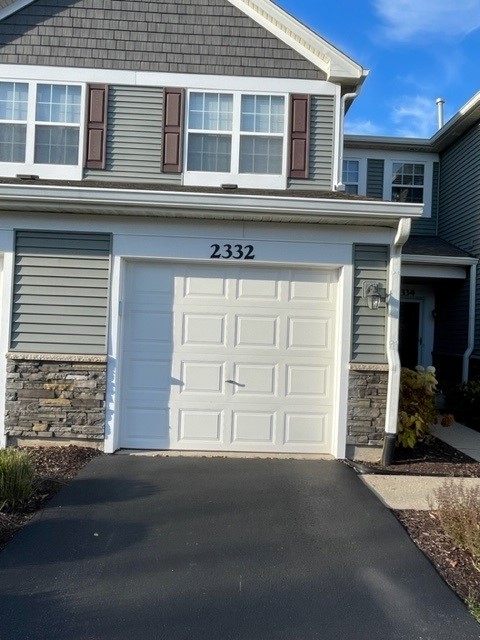2332 Overlook Court Naperville IL 60563