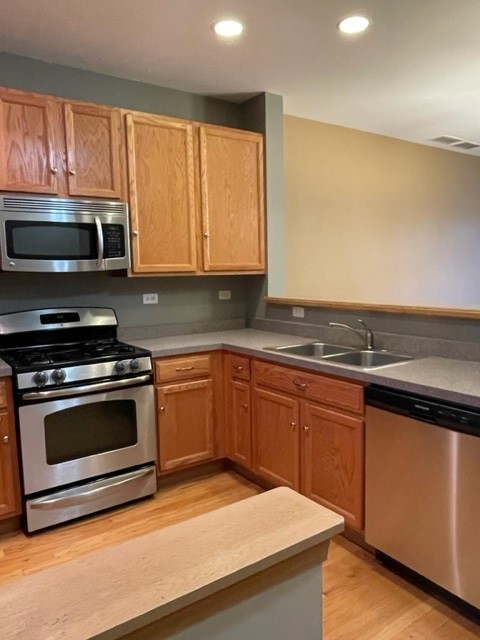 2332 Overlook Court Naperville IL 60563