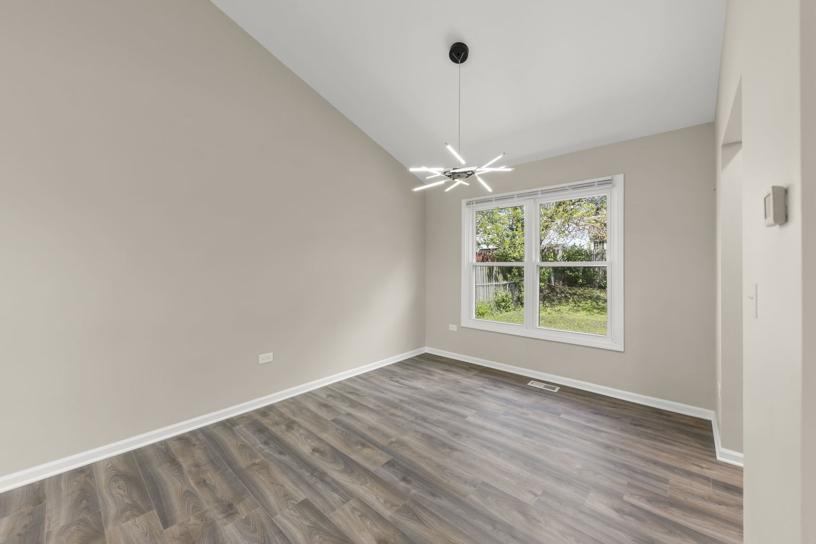 1057 Bothwell Circle Bolingbrook IL 60440