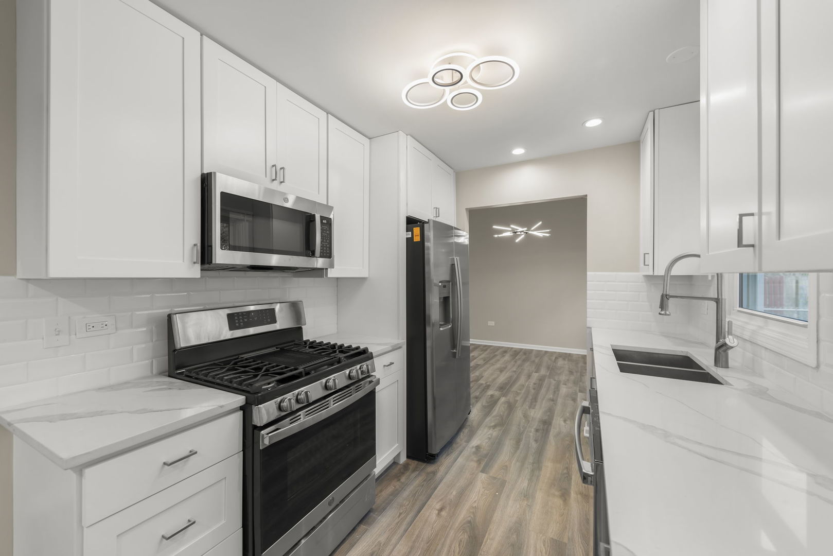 1057 Bothwell Circle Bolingbrook IL 60440