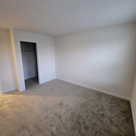 2227 Horseshoe Circle Naperville IL 60564