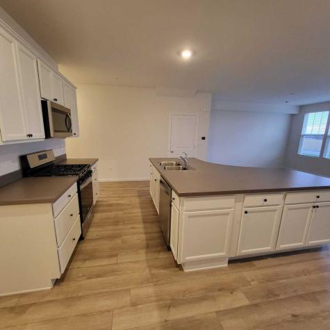 2227 Horseshoe Circle Naperville IL 60564